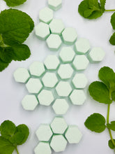 Load image into Gallery viewer, Breathe Shower Steamers