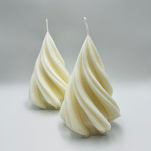 Load image into Gallery viewer, Tree Swirl Candle