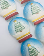 Load image into Gallery viewer, Snow Globe