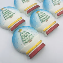 Load image into Gallery viewer, Snow Globe