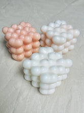 Load image into Gallery viewer, Hearts Cube Candle