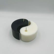 Load image into Gallery viewer, Yin and Yang Candle