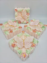 Load image into Gallery viewer, Goat Milk Soap Bar