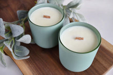 Load image into Gallery viewer, Citrus Mist Crackling Wood Wick Candle
